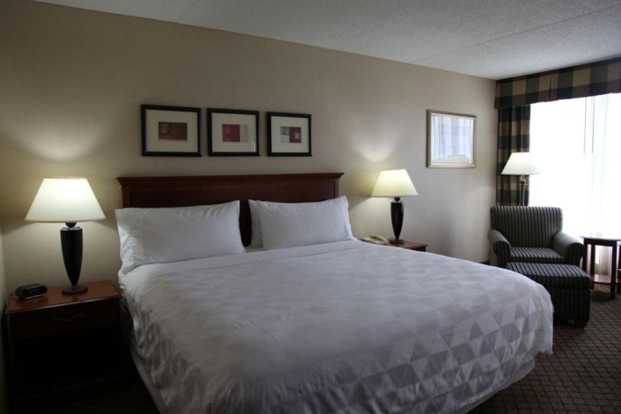 Holiday Inn Dayton/Fairborn I-675 By Ihg Dış mekan fotoğraf