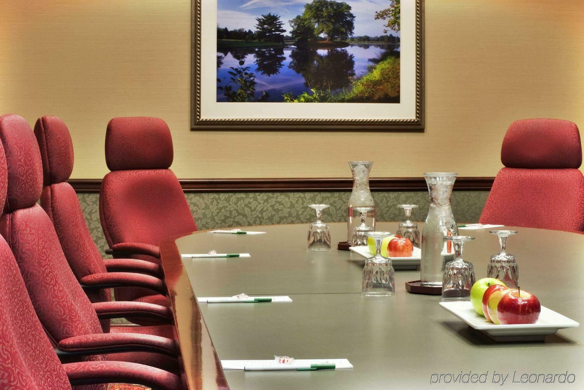 Holiday Inn Dayton/Fairborn I-675 By Ihg Dış mekan fotoğraf