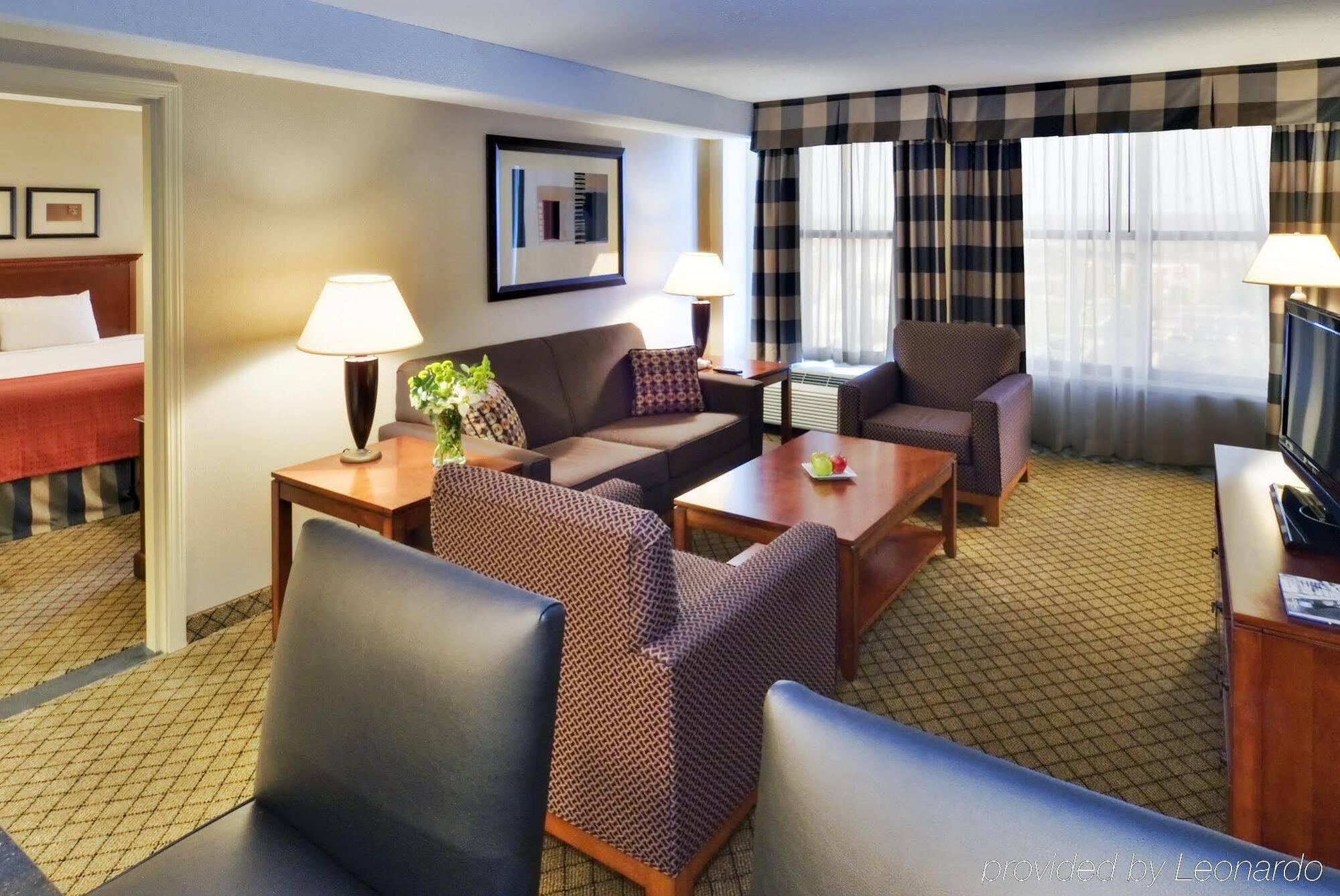 Holiday Inn Dayton/Fairborn I-675 By Ihg Dış mekan fotoğraf